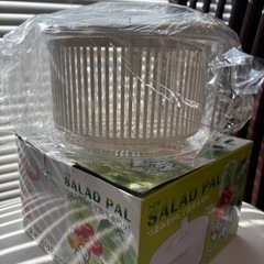 サラダ　水切り器の画像