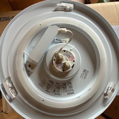 LEDシーリングライト
の画像