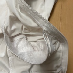 ユニクロ　エアリズムパーカー　白150の画像