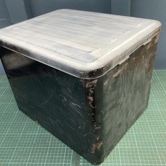 スーパーカブに付いていたビジネスボックス 金属製の画像