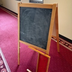 IKEA イーゼル お絵かきボードの画像