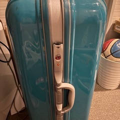 スーツケース ほぼ新品の画像