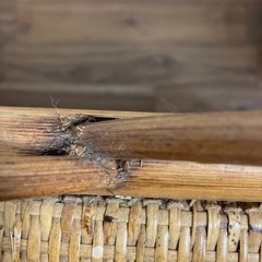 ラタンのラックの画像