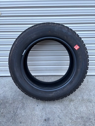 取引中 バリ山！ブリジストン スタッドレスタイヤ 205/60R16 (you