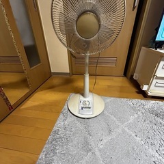 扇風機  【難あり下しか向きません】  の画像