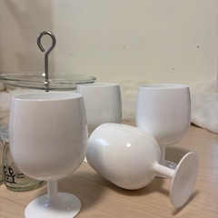 IKEAケーキスタンド　ワイングラス他の画像