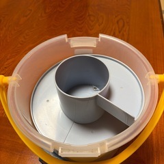 トミカ　でるでるバケツの画像