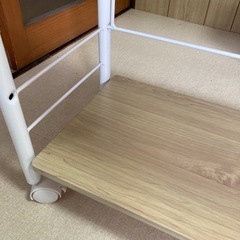 キャスター付き収納棚　シェルフの画像