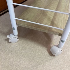 キャスター付き収納棚　シェルフの画像