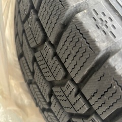 ※お取引中【1/1.1/2限定】ホイール付きスタッドレスタイヤ　グッドイヤー ICE NAVI 7 195/65R16 92Q（16インチ）の画像