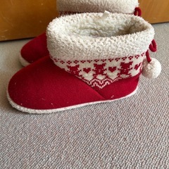 スリッパ　室内履き　クリスマス　赤　防寒　シューズの画像