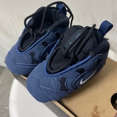 NIKE ナイキ　スニーカー　9センチの画像