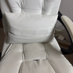 デスクチェアの画像