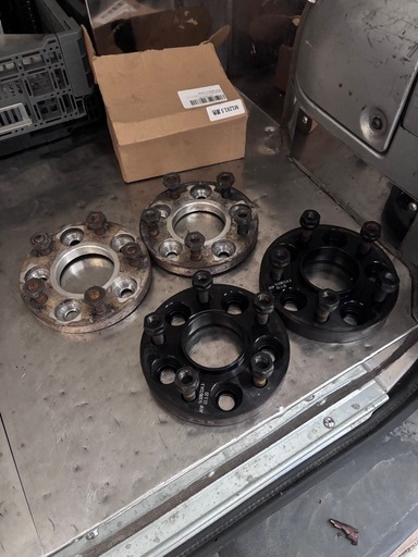 108→114.3変換スペーサー