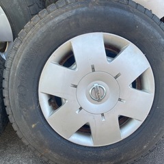 キャラバン　スタッドレスタイヤの画像