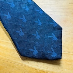 【行先なければ処分】PLAYBOYネクタイ（青）の画像