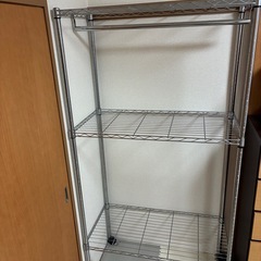 スチールラックの画像