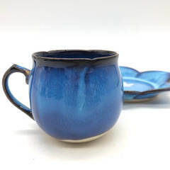 ss8105　美濃焼 松峰窯 桔梗型 デミタスカップ＆ソーサー 5客セット 藍色 瑠璃色 青色食器 小ぶり コーヒーカップ 花の形 レトロ オシャレ c/s 珈琲 カップ＆ソーサーセット 中古の画像