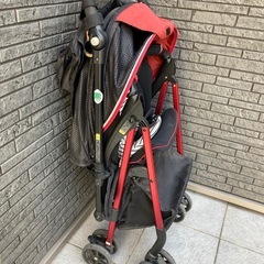 軽量　ベビーカーの画像