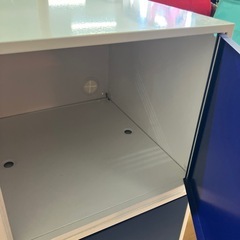 A2512-054 ボックスロッカー ブルー 中古 鍵付きの画像