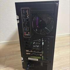 ゲーミングPC 本体の画像