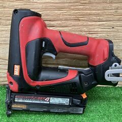 【SIW】MAX マックス TJ-35P4-BC/1850A 充電式ピンネイラ 14.4Vバッテリー2個、充電器付き【中古動作品】の画像