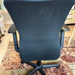 デスクチェアー　椅子　の画像