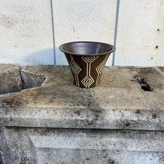 問い合わせ殺到のため一時ストップします。花瓶の画像