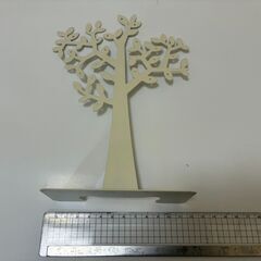 ナチュラル雑貨 ツリー型アクセサリースタンドの画像