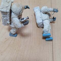 【2体セット】宇宙飛行士 フィギュア H11cm NASA アストロノーツ 可動式 ウェザリング加工の画像