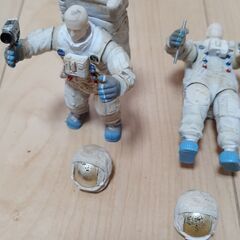 【2体セット】宇宙飛行士 フィギュア H11cm NASA アストロノーツ 可動式 ウェザリング加工の画像