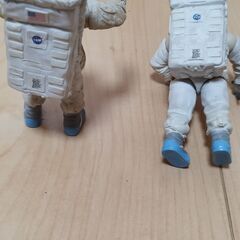 【2体セット】宇宙飛行士 フィギュア H11cm NASA アストロノーツ 可動式 ウェザリング加工の画像