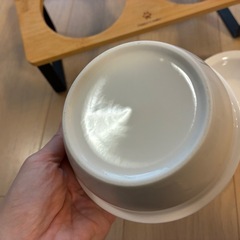 フードボウル(スタンド付き)の画像