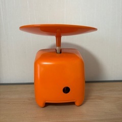 レトロ　アンティーク　はかりの画像