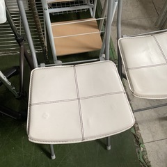 折りたたみ椅子　1個500円　在庫2個　中古の画像