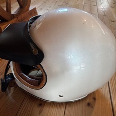 フルフェイスホワイトヘルメットXXLの画像