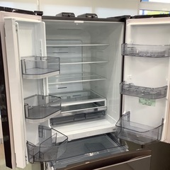 冷蔵庫 TOSHIBA ６ドア　2021年製の画像