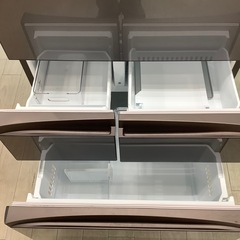 冷蔵庫 TOSHIBA ６ドア　2021年製の画像