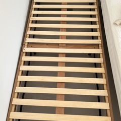 シングル　ベッドフレームの画像