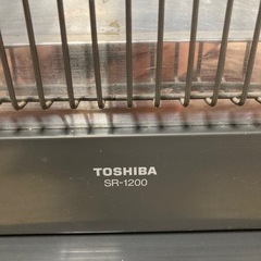 【動作OK】TOSHIBA 電気ストーブ SR-1200（1200W / 400・800・1200W切替）使用感あり・現状渡しの画像
