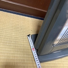 【動作OK】TOSHIBA 電気ストーブ SR-1200（1200W / 400・800・1200W切替）使用感あり・現状渡しの画像