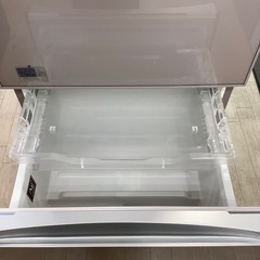 冷蔵庫 TOSHIBA ５ドア　2017年製の画像