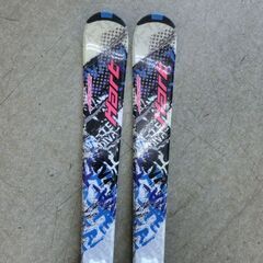 Hart ジュニアスキー3点セット 140cm Rocker DIVATEAM ストック付き スキー板 子供用 スキー ハート ストック付き 札幌市 西区 西野店の画像