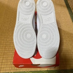 NIKE ナイキコートビジョンMIDNNの画像