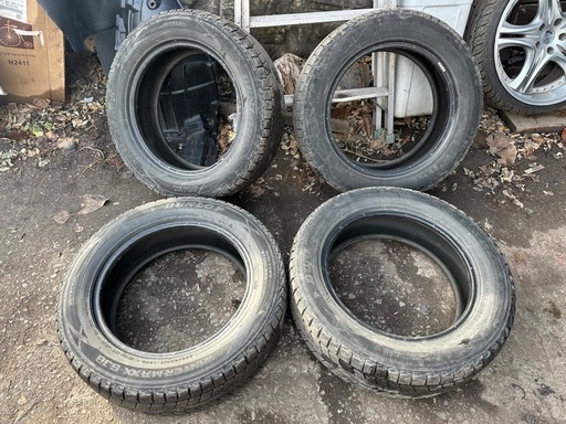 225/60R17 スタッドレス ダンロップ (けんた) 札幌のタイヤ、ホイール