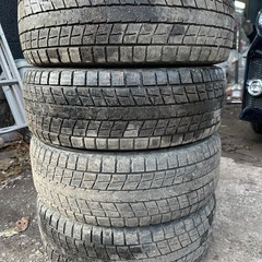 225/60R17 スタッドレス ダンロップの画像