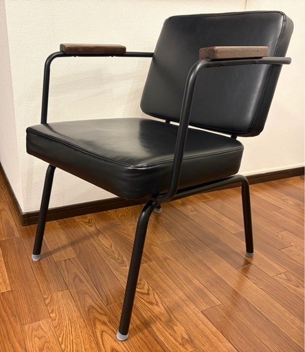 LOWYA製 ダイニングチェア　新品22990円　使用期間1年　美品　2脚セット