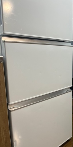 冷蔵庫　説明文をよく読んでください。
