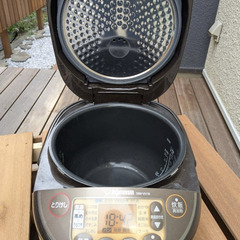 象印 IH炊飯ジャー1升炊き ZOJIRUSHI 極め炊き NW-VH18-TA【取りに来られる方限定】の画像