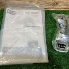 【SIW】MAX マックス TG-Z4-BC/1850A 14.4V/18V 充電式タッカー バッテリー1個、充電器付【中古動作品】の画像